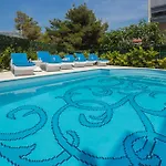 De Luxe Διαμέρισμα *