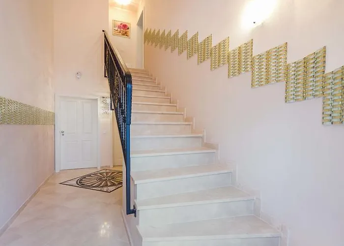 De Luxe Apartment
