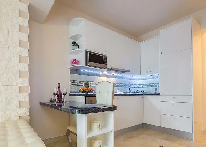De Luxe Apartment *
